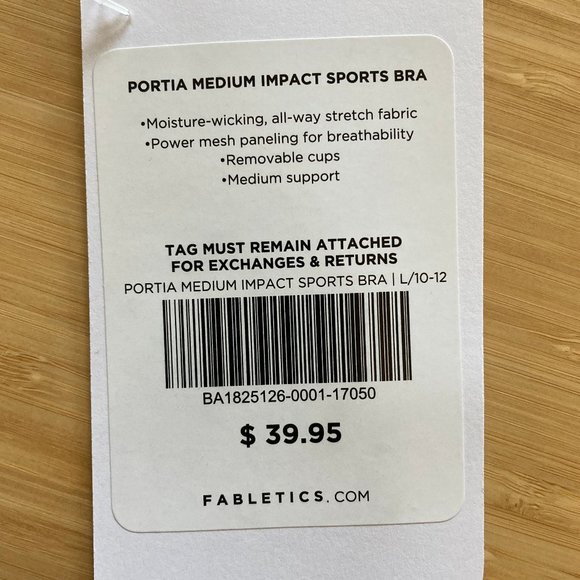 NWT Fabletics Black Portia Racerback Sports Bra - Picture 6 of 6